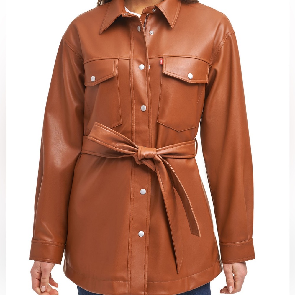 NWOT LEVI’S BELTED FAUX LEATHER SHIRT JACKET